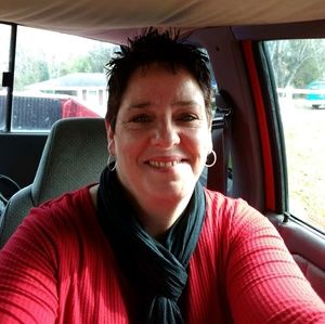 Meet your Posher, Lorri